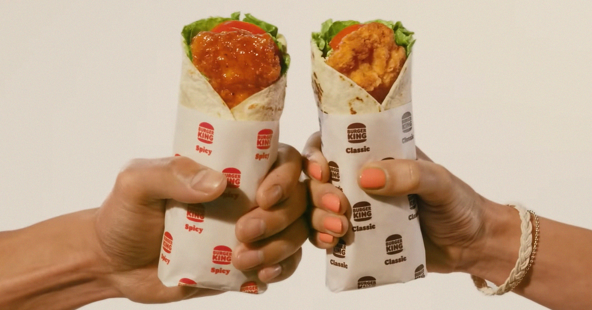 New commercials Burger King BK Royal Crispy Wraps, Rooms to Go