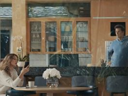 Tom Brady and Gisele Bundchen build a crypto trading posse in first ads for FTX