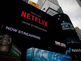 Netflix loses 200,000 customers, its first decline in a decade