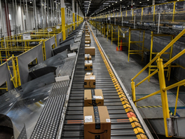 Amazon ad sales jump 19% even as shopping meets resistance 