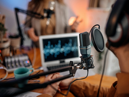 Podcasters impact consumers' purchasing decisions more than influencers, study finds