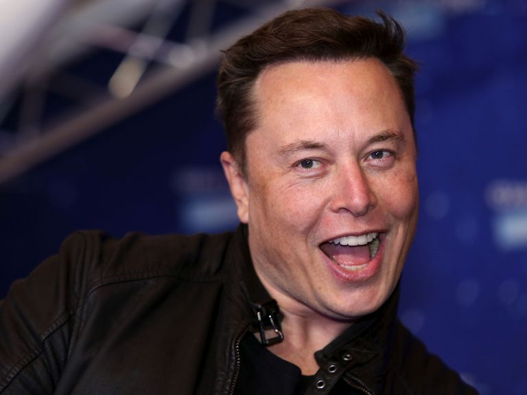 Elon Musk surpasses Jeff Bezos to become the world’s richest person