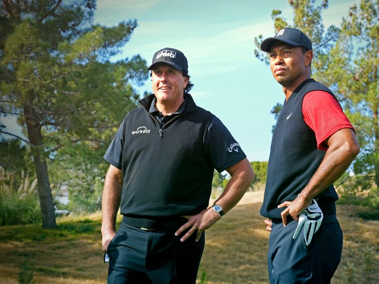 Turner Sports sells out of commercial time in Tiger Woods-Phil Mickelson rematch for COVID-19 relief