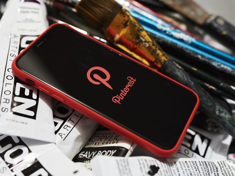 Pinterest revenue jumps thanks to strong holiday season