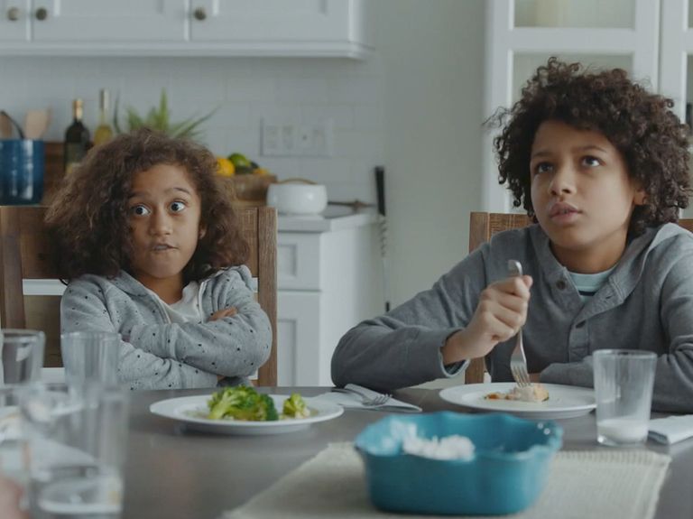Health watchdog starts a food fight with Kraft Heinz over ads that disparage fresh fare