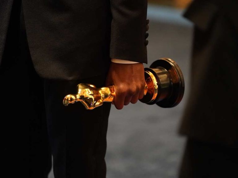 Oscars wakes up to its worst TV ratings in history