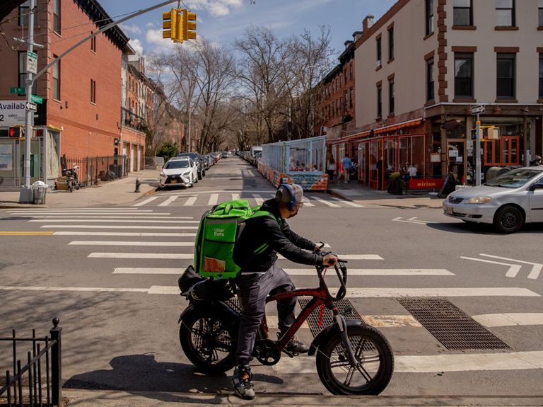 Uber ramps up on-demand grocery expansion in the U.S.