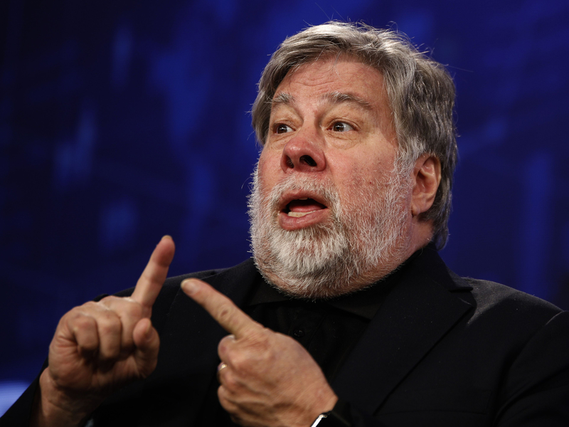 Apple co-founder Steve Wozniak says Goldman’s Apple Card algorithm discriminates