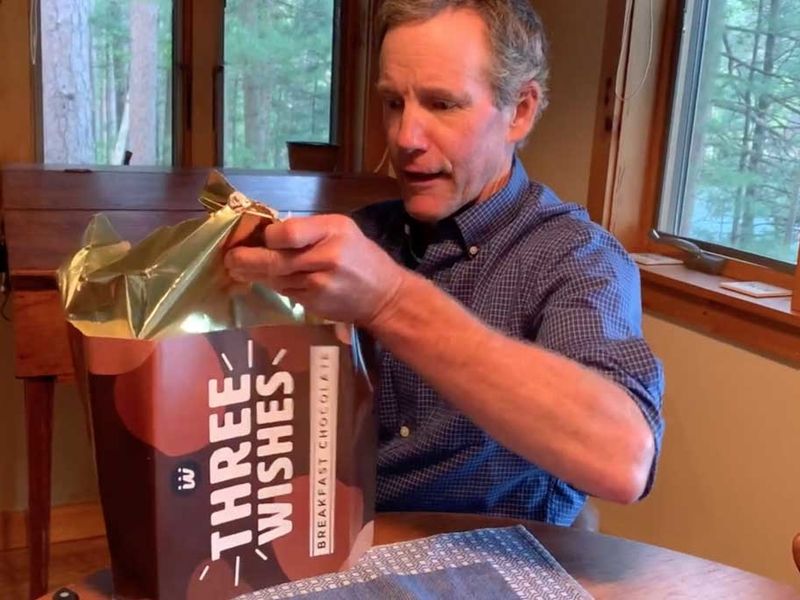 This cereal brand reunited the cast of 'Willy Wonka & the Chocolate