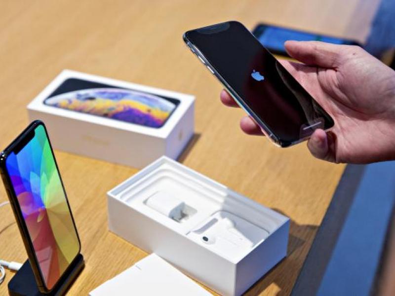 Apple upends its marketing status quo amid weak iPhone demand