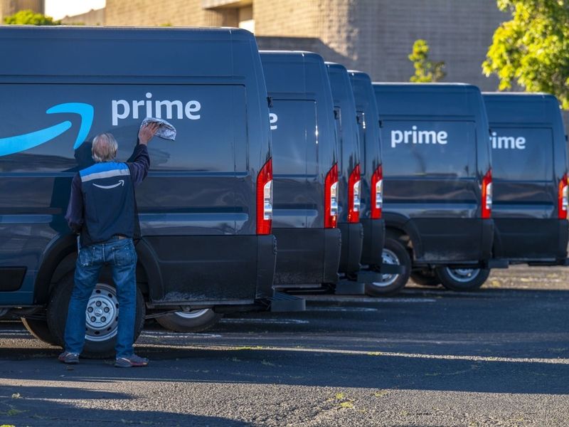 Amazon's #peegate, a self-inflicted PR disaster, explained: Monday Wake-Up Call - Vimarsana News