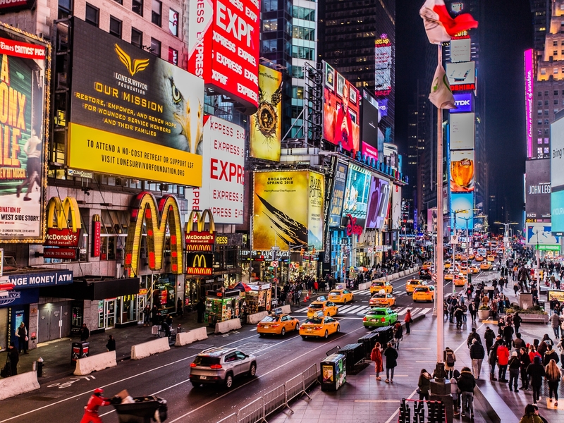 The secret behind a successful brand: education and discipline