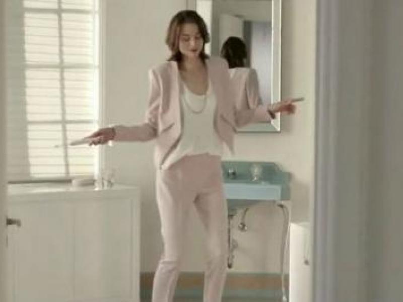 Sonicare Toothbrushes Inspire Dance in New Spot Ad Age